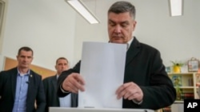Вищий суд Хорватії заборонив президенту Мілановічу обіймати посаду прем’єр-міністра