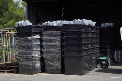 Бучанська громада отримала 320 нових сміттєвих контейнерів