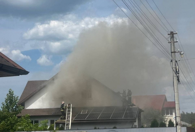 Поліція встановлює обставини пожежі у будинку на Вишгородщині